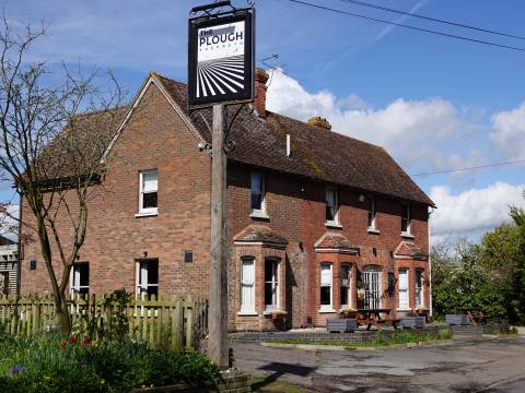 Photograph of the Plough pub in Shepreth