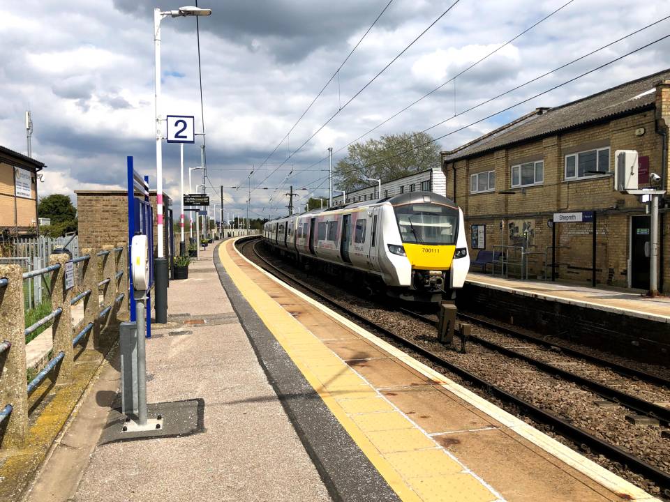 A Thameslink train at Shepreth station