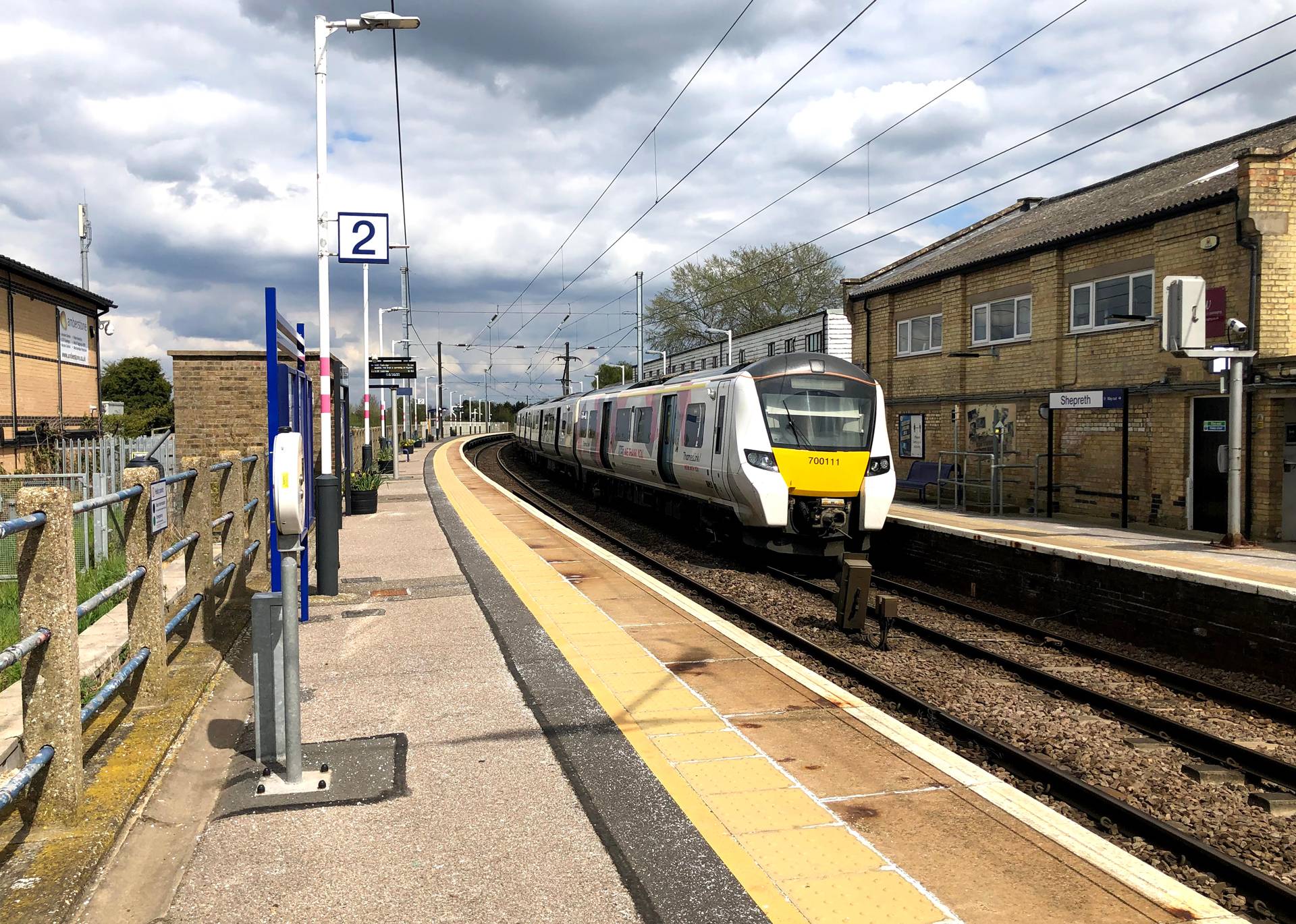 A Thameslink train at Shepreth station